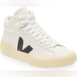 Veja Minotaur High Top Sneaker (Women 7)
